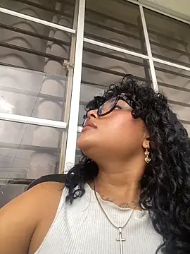 ladulcemary_'s Webcam Show