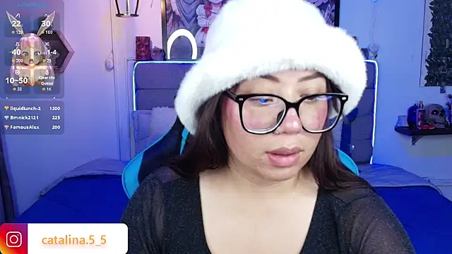 Kata_Bigboobs Adlı Modelin Canlı XXX Sohbeti