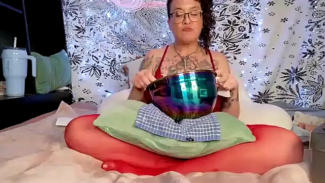 sareberr420's Webcam Show