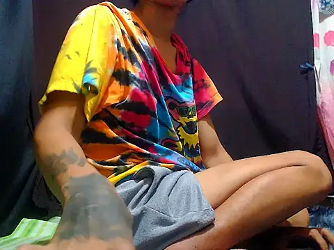 AwesomeMistress_Bigcock 在線直播表演