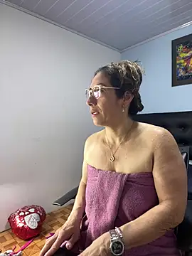 Chat XXX en directo de kaylaMinov_