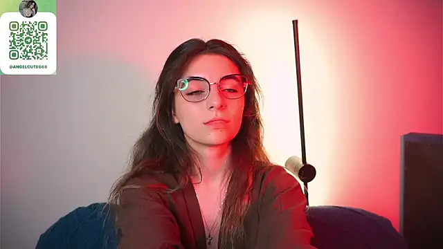 XXX chat uživo modela LexiaMirel