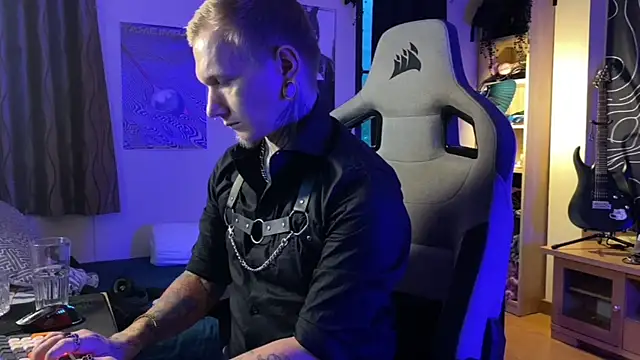 Вебкам-шоу paulvelvet