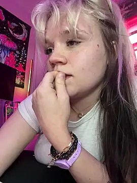 Cutiepiespanks Chat XXX live