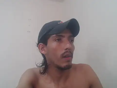 Show modela snackontime18 na web-kameri