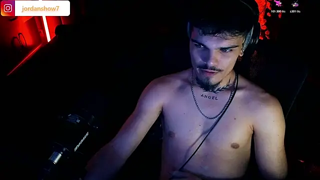 JordanShow live XXX chat