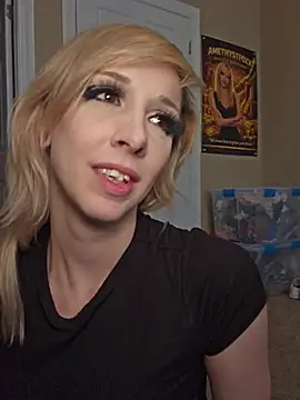 Chat +18 de AmethystFoxx ao vivo