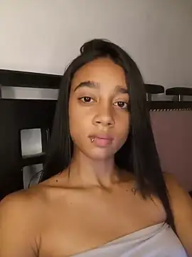 Zoe_Sweett18's Webcam Show