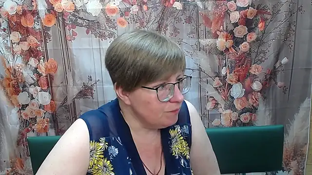 RadaChudna live XXX chat