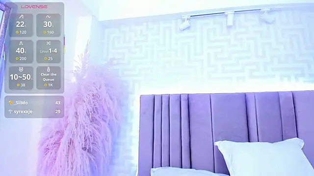 naishaa_ live XXX chat