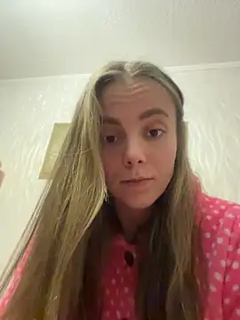AlisaKissss 라이브 XXX 채팅
