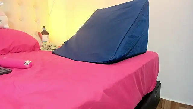 MiaEvans0 – Naživo XXX chat