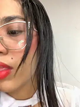 Lily_em's Live XXX Chat