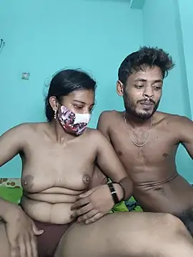 Hot-Couple4's Live XXX Chat