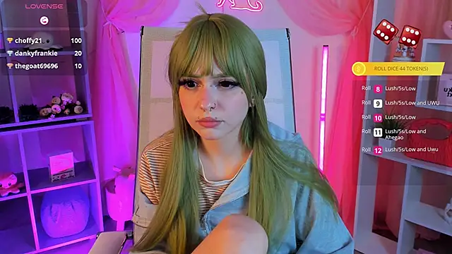 YunaLeaf Live XXX-chat