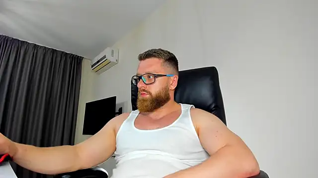Chatroom XXX en direct de Findom_guy