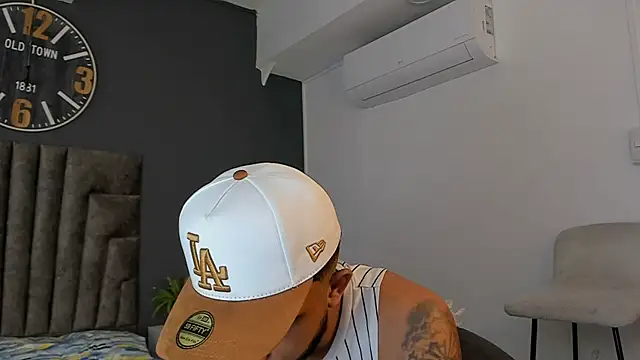 Robin_Rief 即時 XXX 聊天