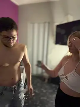 AnastasiaAniess 라이브 XXX 채팅