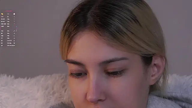 AngelicRice élő XXX-chatje