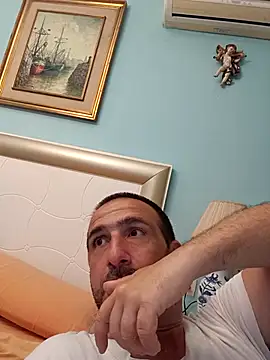 دردشة DanTrov79 الجنسية المباشرة