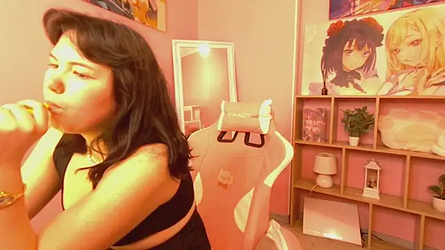 دردشة Ariella__cute الجنسية المباشرة