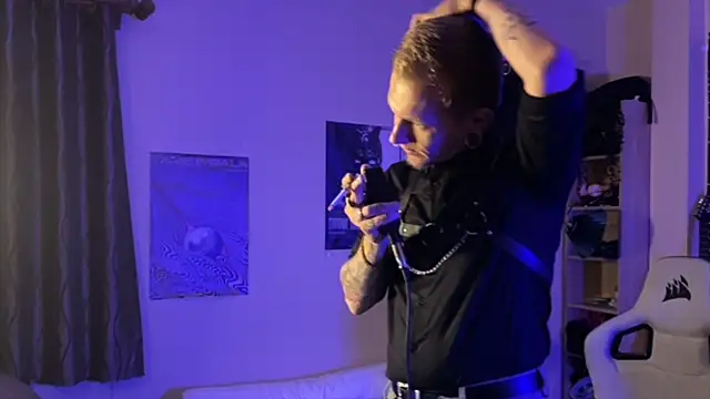 paulvelvet Webcam Show