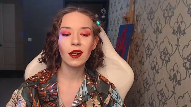 FascinatingEyess' Live XXX Chat