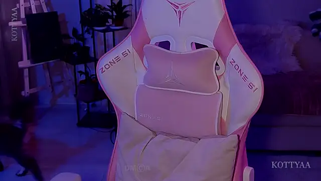 -Kottyaa-: онлайн-секс-чат