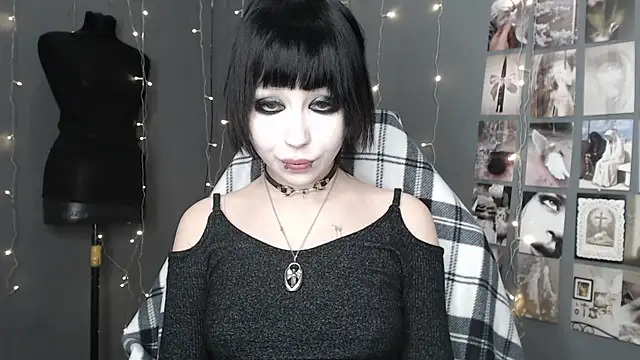 Chat XXX ao vivo de lucy8bit