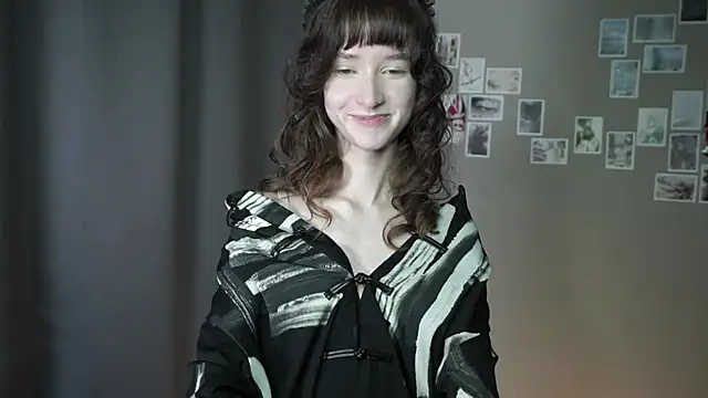 DellaLeck live XXX chat