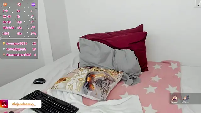 alejandra_milf_ 现场XXX聊天