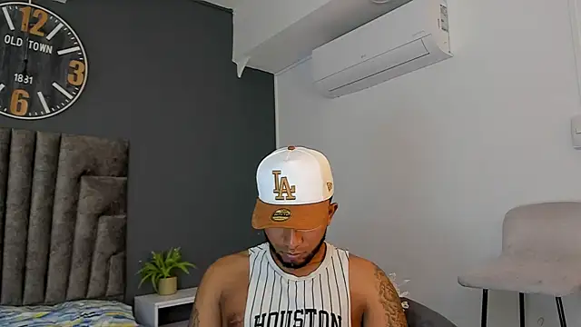 Robin_Riefn Live XXX chat