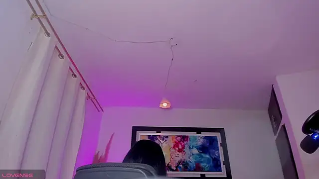 Scarlett_811's Live XXX Chat