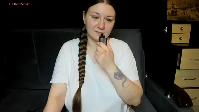 AlisaBacker Chat XXX in diretta