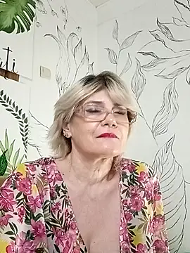 Chat XXX en directo de Catty_Lady