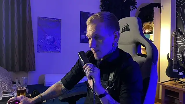 paulvelvet: вебкам-шоу