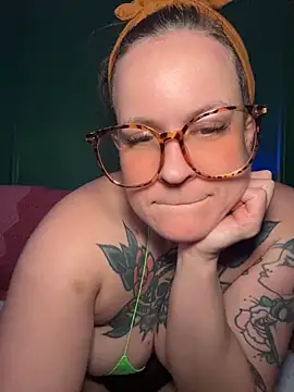 quinnmariexo Show in webcam