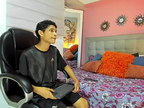 XXX chat uživo modela Xavier-Fox
