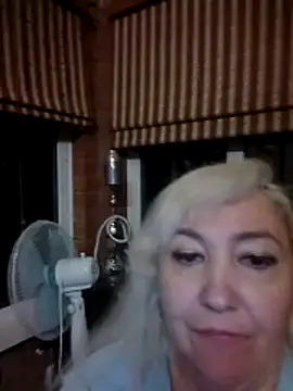LadyKriss' Live XXX Chat