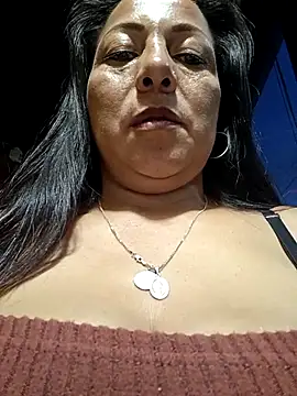 Czat XXX na żywo – misshot_02