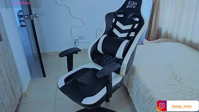 Victoryyy_'s Live XXX Chat