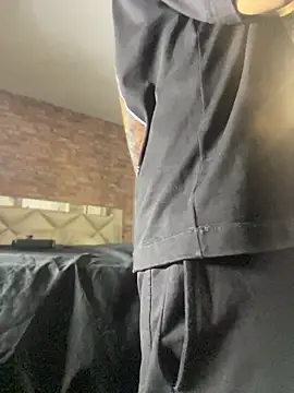 AlphaMasterXxx's Live XXX Chat