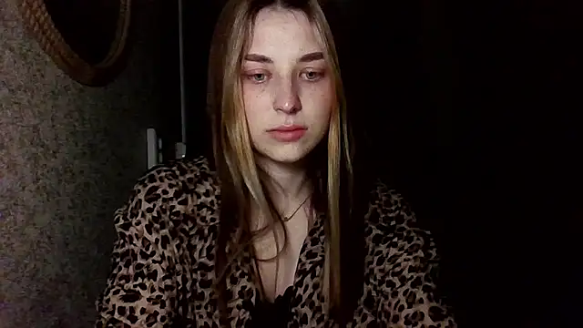 Touch_And_Run's Live XXX Chat