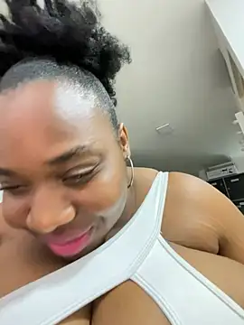 Breisy_bigboobs 라이브 XXX 채팅