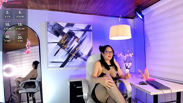 Chatroom XXX en direct de Bella_milff_