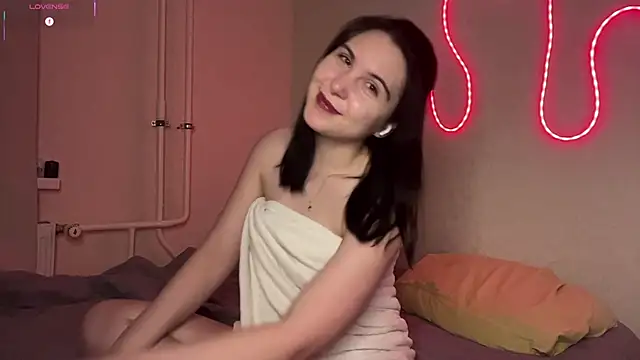 MyraLitterers Chat XXX in diretta