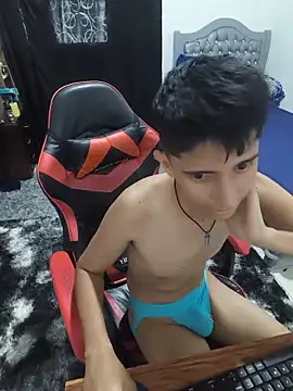 gomitaboy1 Adlı Modelin Web Kamerası Şovu