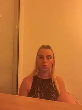 Chatroom XXX en direct de BrumeLove