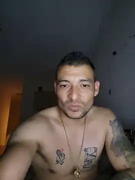 Zoltanioan26 Show Webcam
