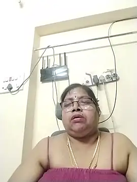 bigbum68's Live XXX Chat